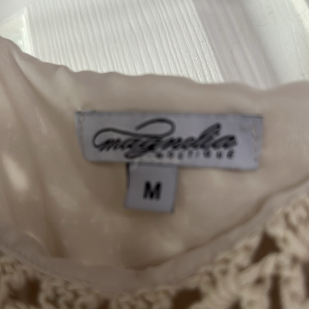 Cream crochet jumpsuit - Magnolia Boutique 
Worn once - Picture 4 of 4